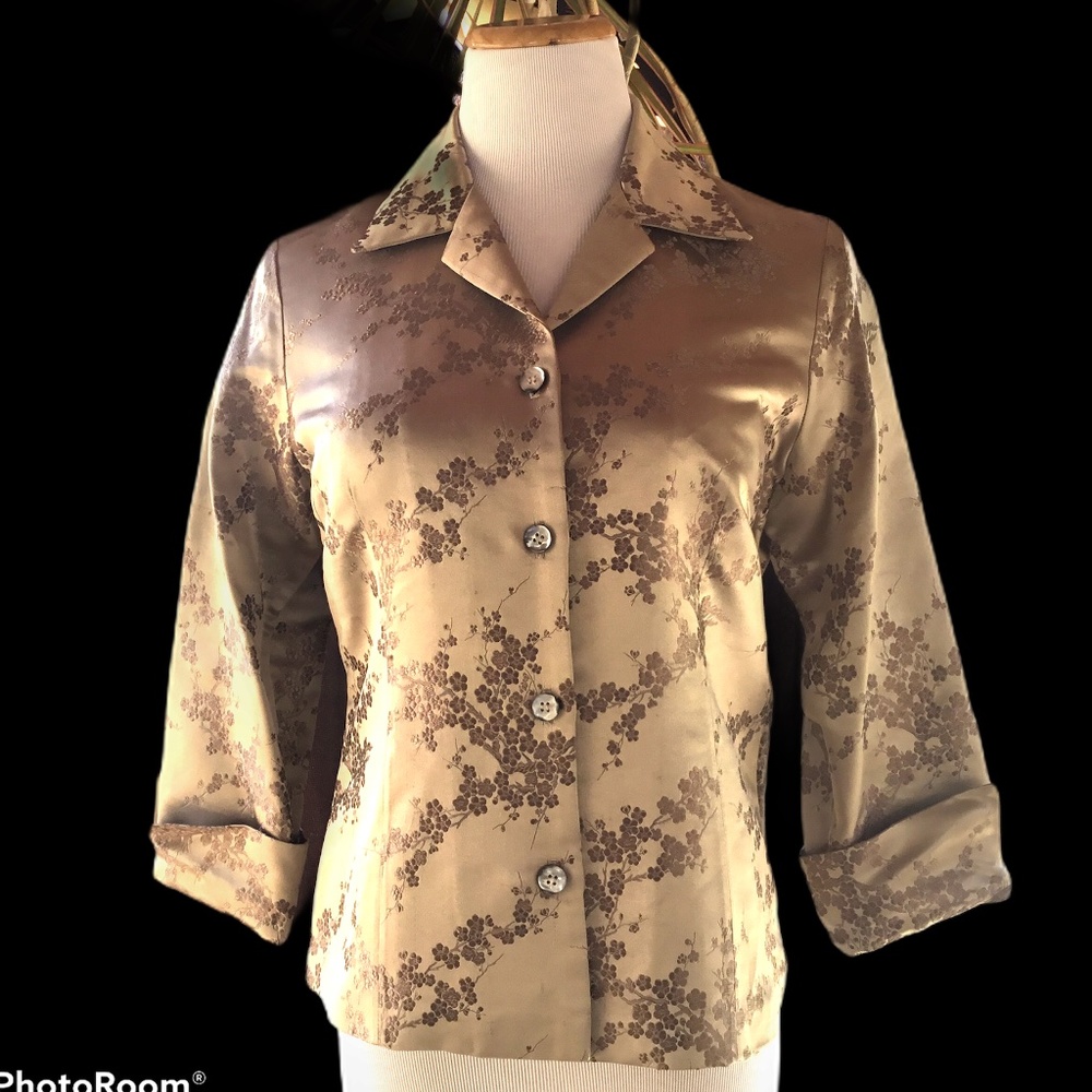 Stunning Champagne Silk Box Top/Jacket